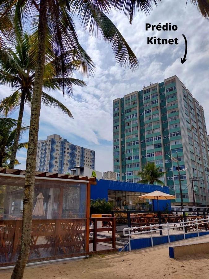 Kitnet Pe Na Areia- Guilhermina Praia Grande  Kültér fotó